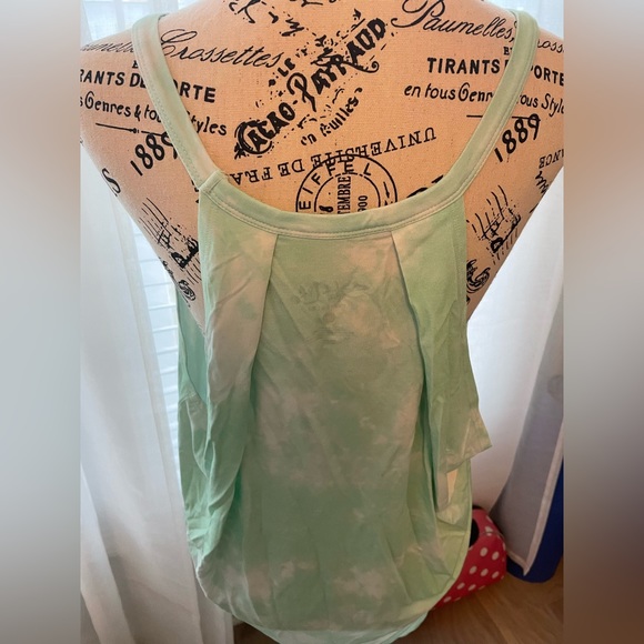 Salt Life tank - Picture 2 of 2